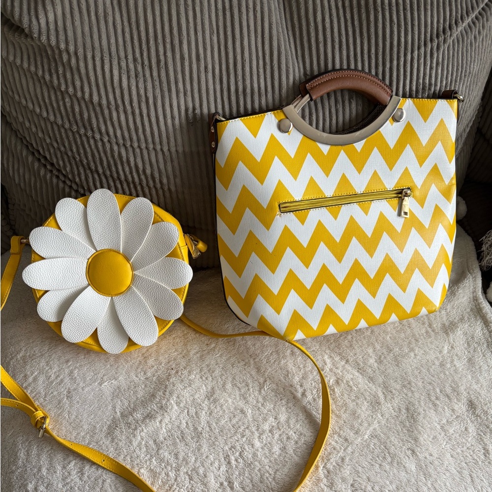 2 yellow bag sets